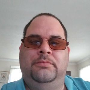 Meet your Posher, Kenneth